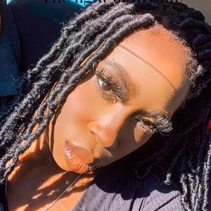 Meet your Posher, Sonya